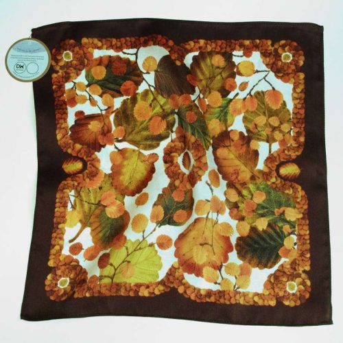 Hanky Fagus border loose_web