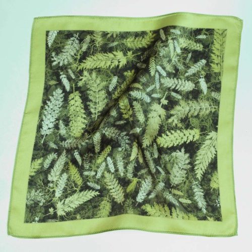 Hanky LT green loose_fix_web